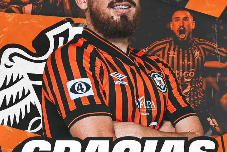 Vía X: Club Deportivo Águila