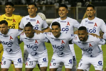 Alianza tiene dos bajas sensibles para el partido de esta noche ante Municipal Limeño