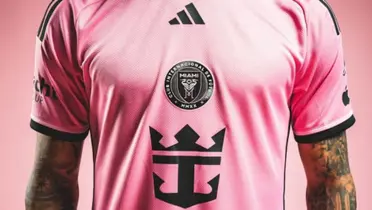 El equipo de Florida no perderá la identidad con el primer color, el rosa. La marca que les patrocina apuesta por la venta de esta camisa