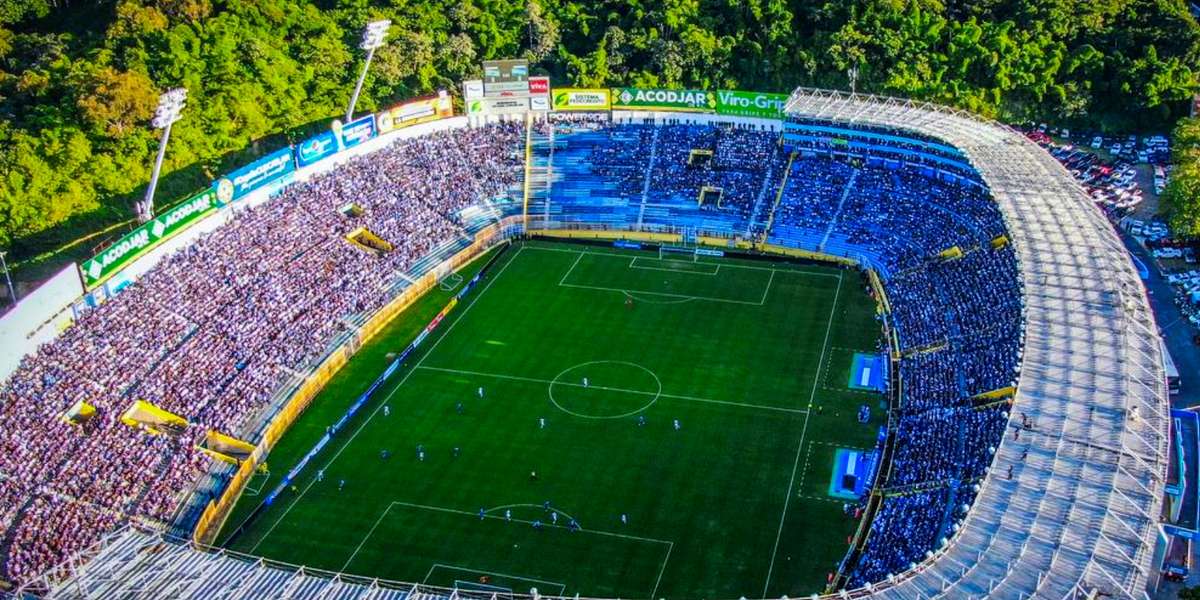 El juego entre Firpo y Alianza, correspondiente a la fecha 14 del Apertura 2023, sería el evento que marcará el regreso oficial del fútbol