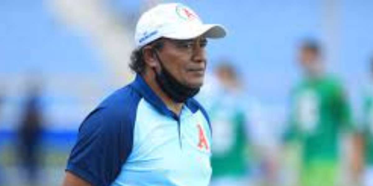 A pesar de la dificultad que implica no contar con ocho jugadores habituales en los entrenamientos, Meléndez enfatizó su prioridad: Alianza