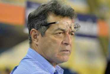 A pesar de que la Fesfut anunció que estaba en proceso de negociación para la salida de Pérez, hasta la fecha no se ha concretado su pago