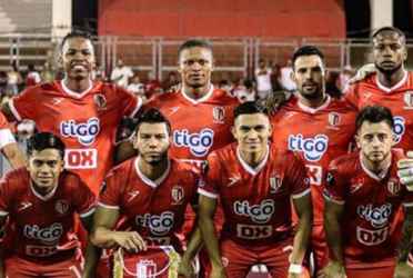 Algunos seguidores del equipo Saprissa mostraron actitudes xenófobas al dirigir insultos en repetidas ocasiones a Oscar Acevedo del Estelí