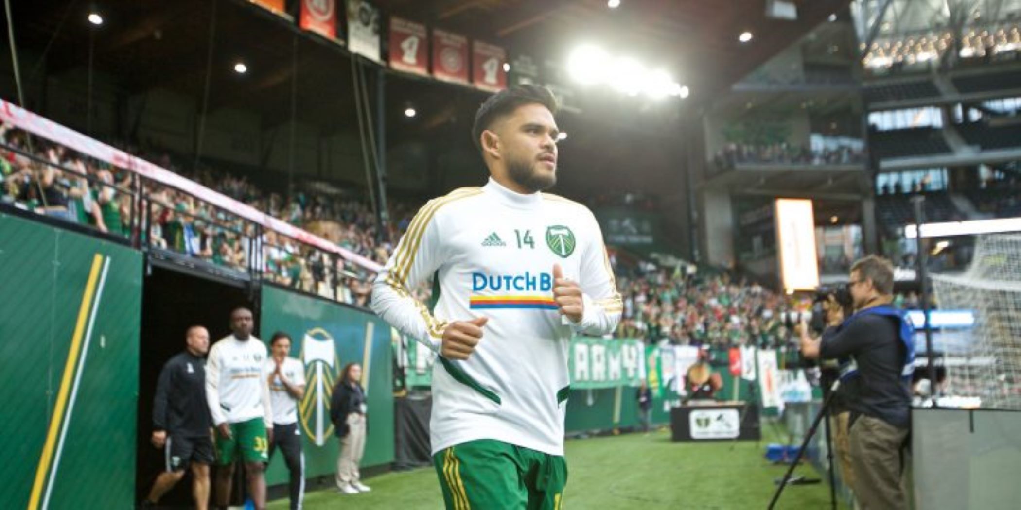 Andrés “Ruso” Flores cumplió un año como asistente técnico del Timbers 2 en la MLS Next Pro. 