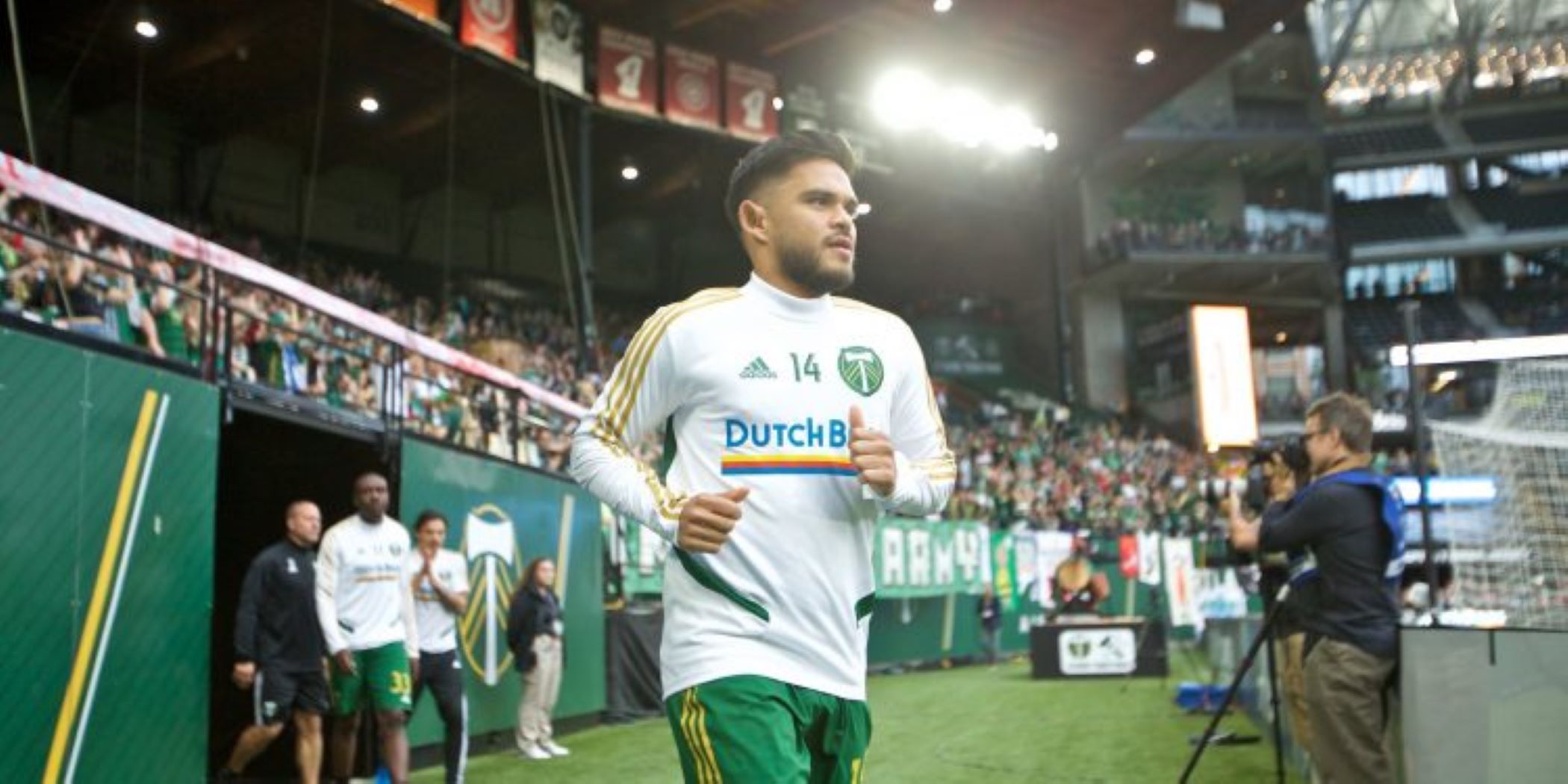 Andrés “Ruso” Flores cumplió un año como asistente técnico del Timbers 2 en la MLS Next Pro.