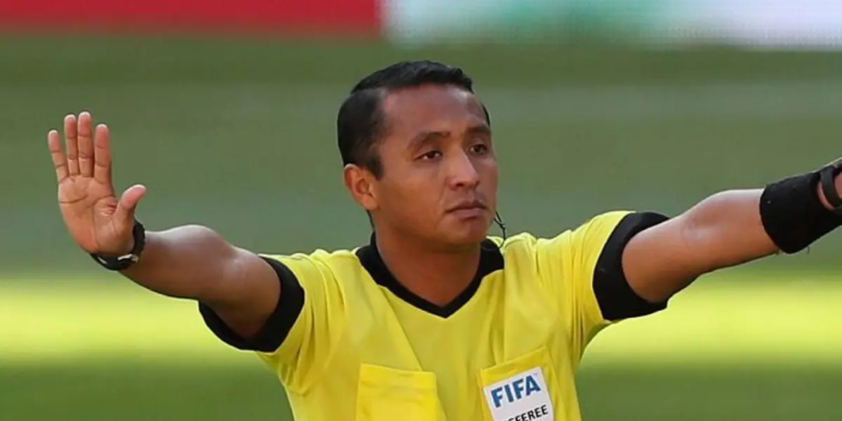 Barton fue muy cuestionado en el partido entre México y Honduras pero regresó a la acción internacional, pitando por tercera vez acá