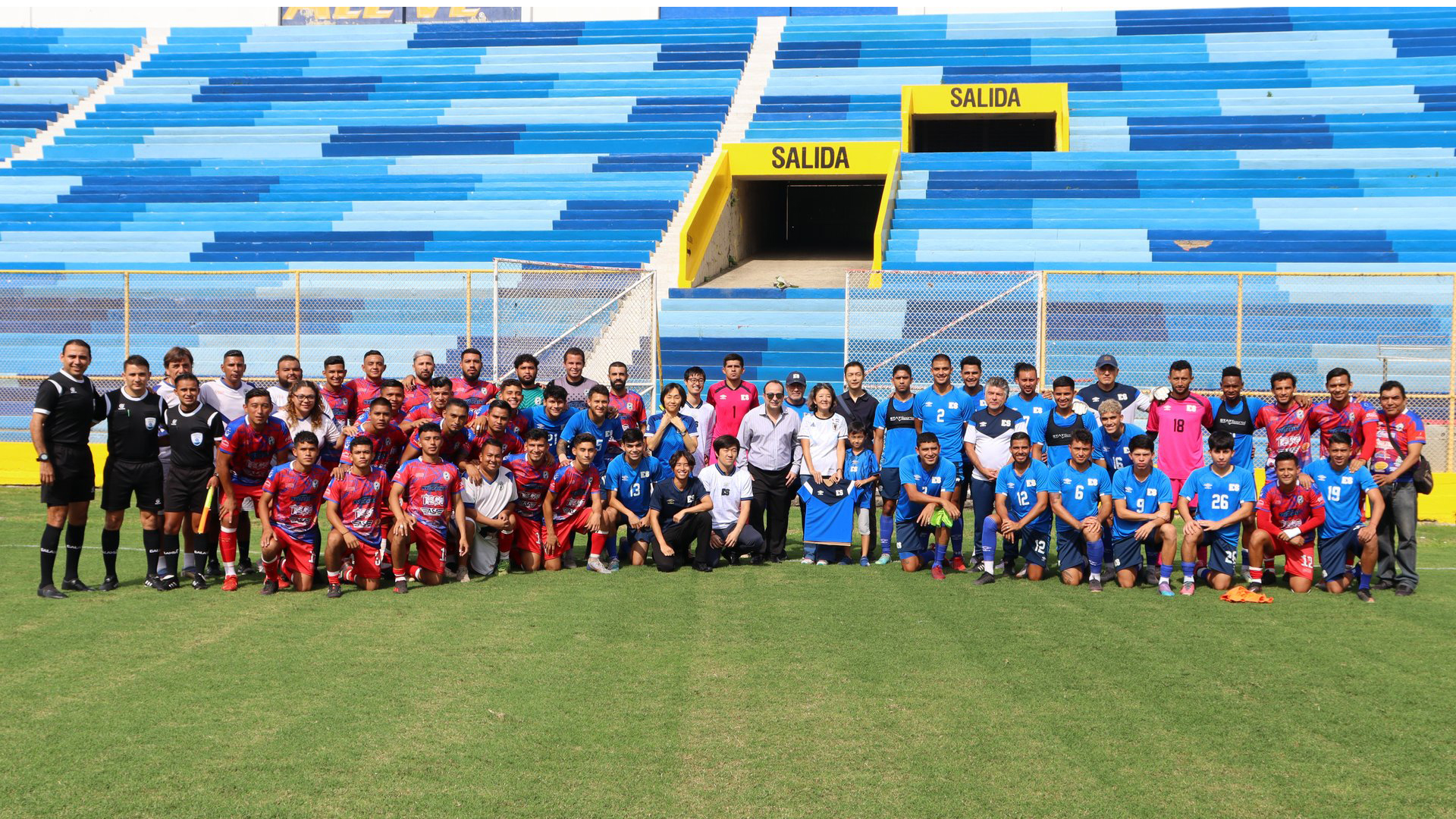 Casi 20 días han pasado del trágico acontecimiento y se sigue honrando la memoria de los fallecidos.