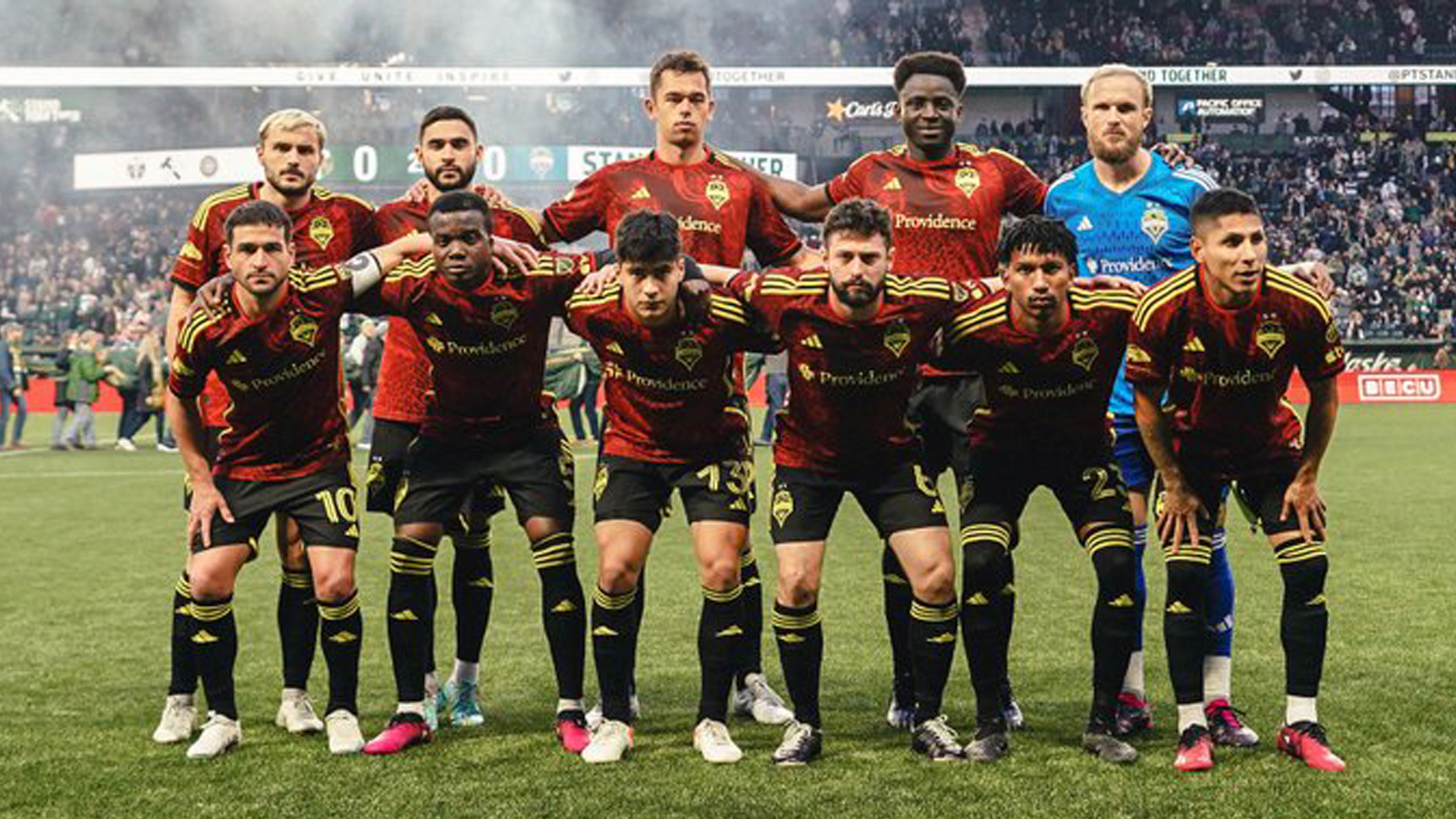 Cayeron ante el noveno de la tabla y perdieron el liderato de la Conferencia Oeste