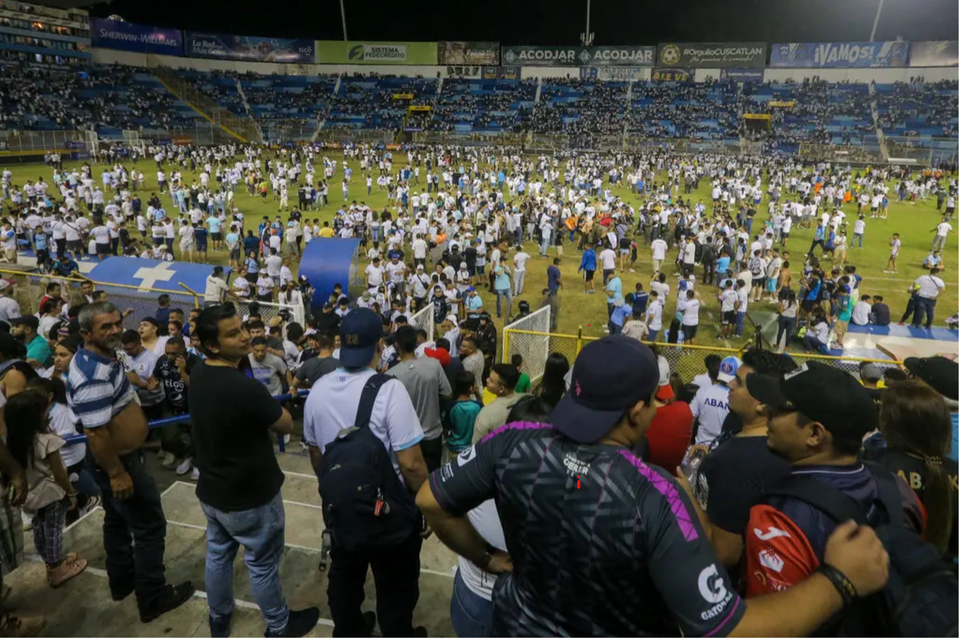 Como gesto, los representativos colocaron en redes sociales comunicados, donde lamentaban lo sucedido y que se esclareciera este hecho