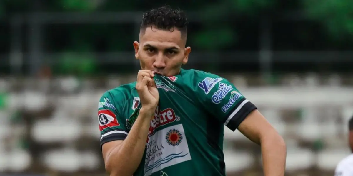 Confirmó su presencia en el campo luego de llevar al famoso equipo a la victoria, manteniendo a los mitológicos en su mejor forma