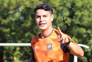 Después de asegurarse el título de campeón, el delantero de la selección nacional dio las razones de su ausencia en la convocatoria nacional