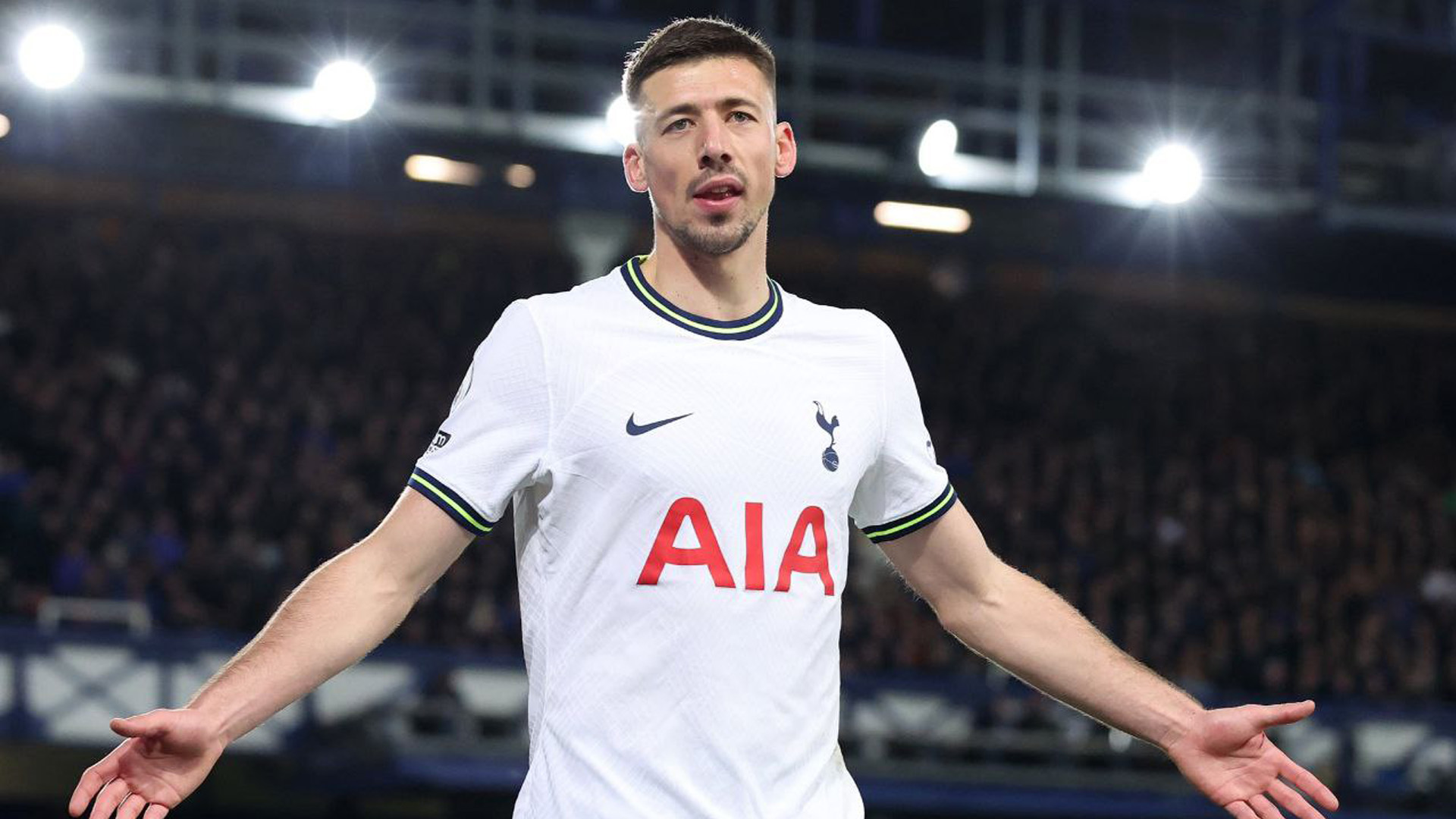 El Barcelona trata de vender a varios jugadores y así tener dinero para invertir.