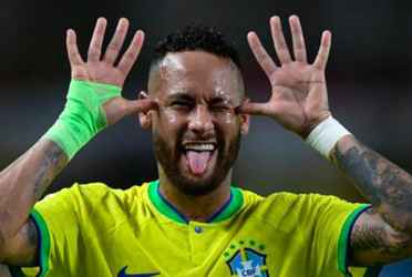 El brasileño se conviritió este viernes en el máximo anotador con la camiseta verde amarilla de su selección