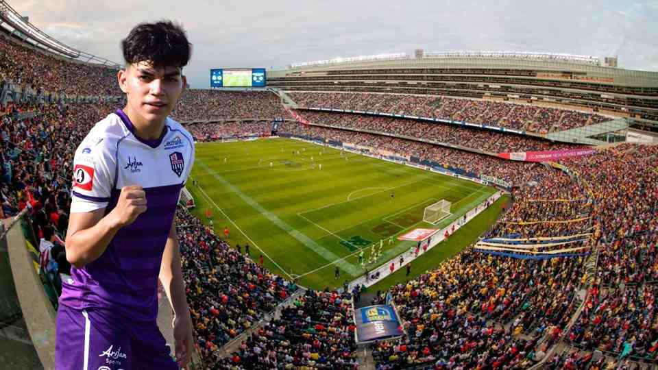 El centrocampista salvadoreño estuvo a prueba con Alajuelense, pero siguen sin aclarar su situación.