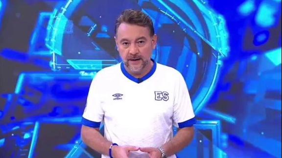 El comunicador se une al descontento popular que indica que es necesario un cambio de raíz en el balompié salvadoreño