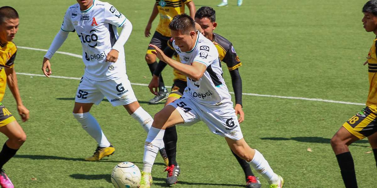 El conjunto paquidermo quiere deberá ganar esta noche para sostener la persecución al líder actual del campeonato