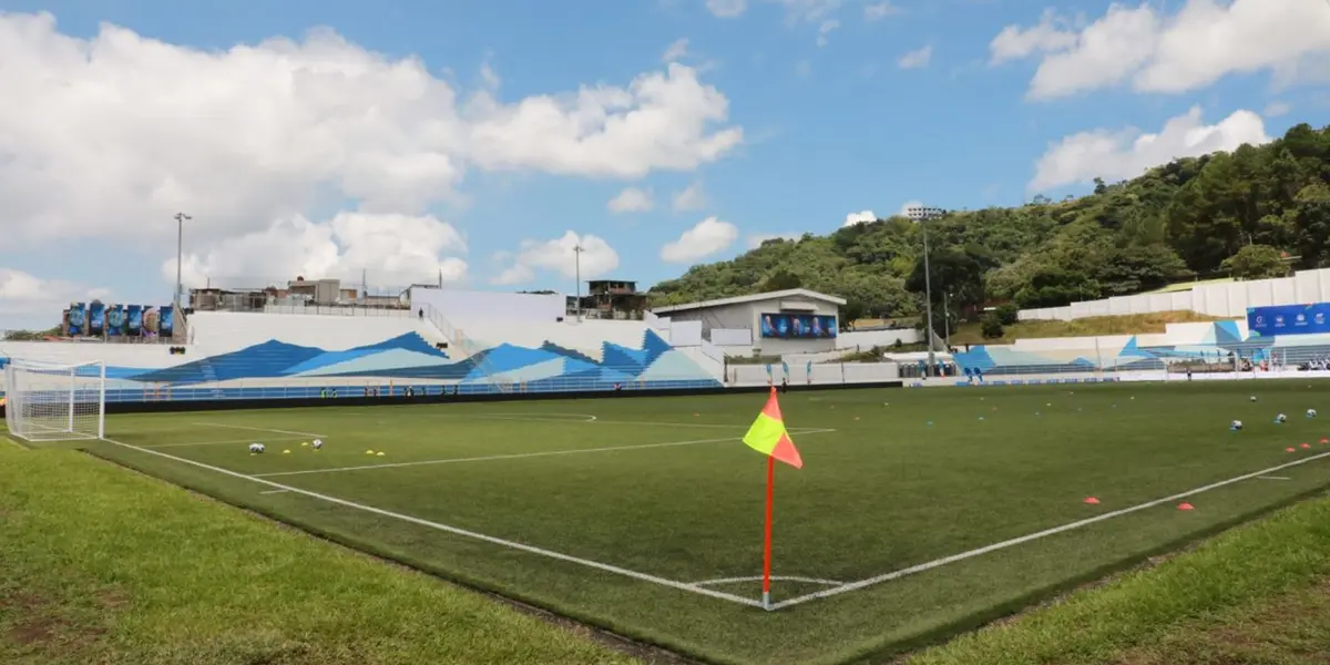 El cuadro periquito quiere evitar los largos desplazamientos para poder jugar de local, por lo que estarían negociando la vuelta a su casa