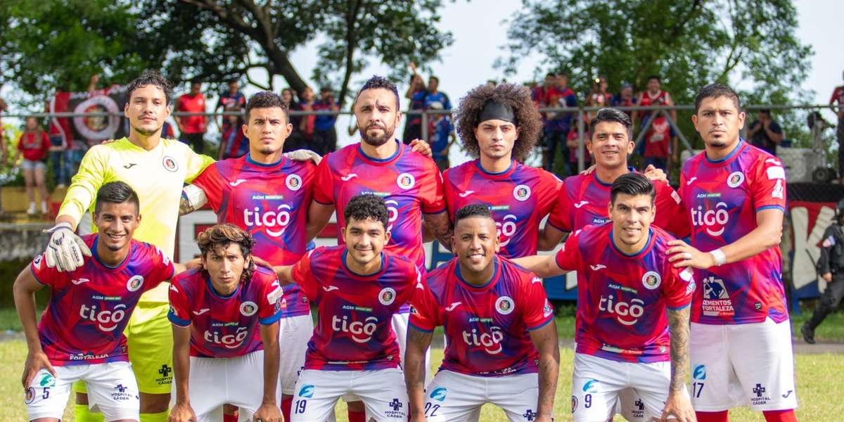 El cuadro tigrillo cierra la primera vuelta en segundo lugar, y va a la caza de su rival, el CD Águila