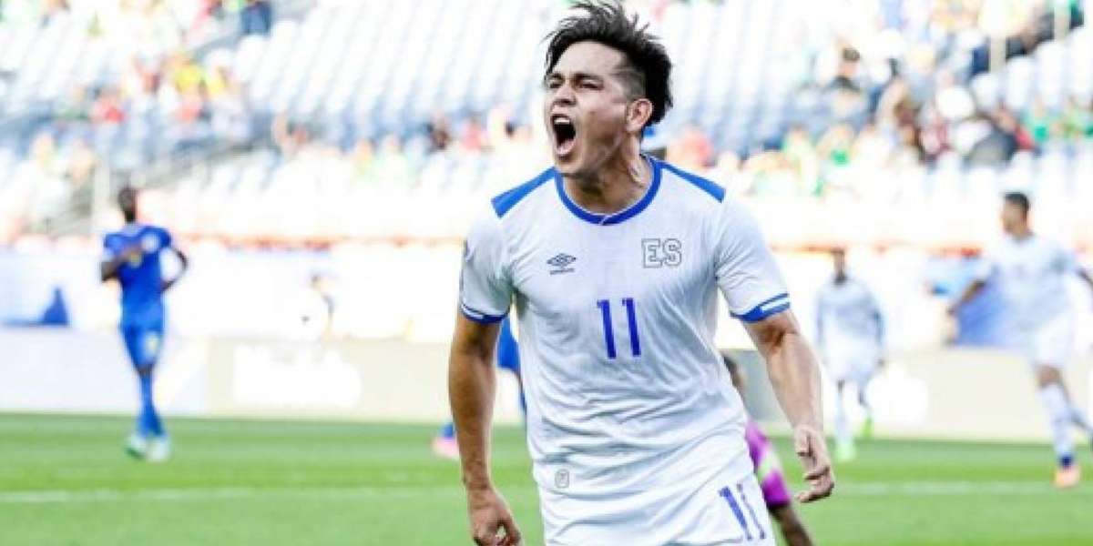 El delantero albo es una petición recurrente en cierto sector de la afición, que ante la falta de gol de la Selecta, lo ven como una opción