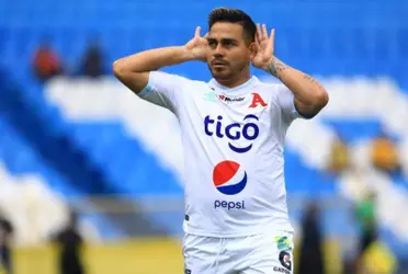 El delantero albo tuvo detalles para los trabajadores que se encuentran remodelando el estadio donde jugará Messi y el Inter Miami