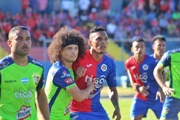 El delantero cafetero aseguró que en el equipo albo fue feliz y por eso no olvida nada de su episodio en las filas del plantel capitalino.