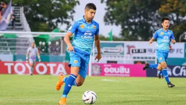 El delantero nacional no dudó en mencionar detalles de su relación con el exentrenador de La Selecta