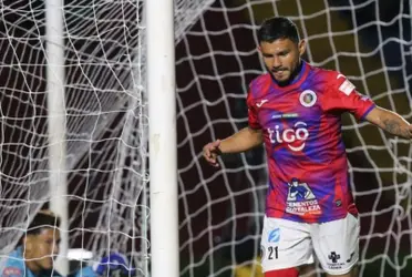 El delantero nacional sabe que el equipo está en deuda con la afición tras la eliminación tempranera en cuartos de final del torneo pasado