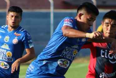 El encuentro inició con un ambiente cargado de expectativas, ambos equipos buscaban asegurar puntos cruciales en sus aspiraciones del torneo