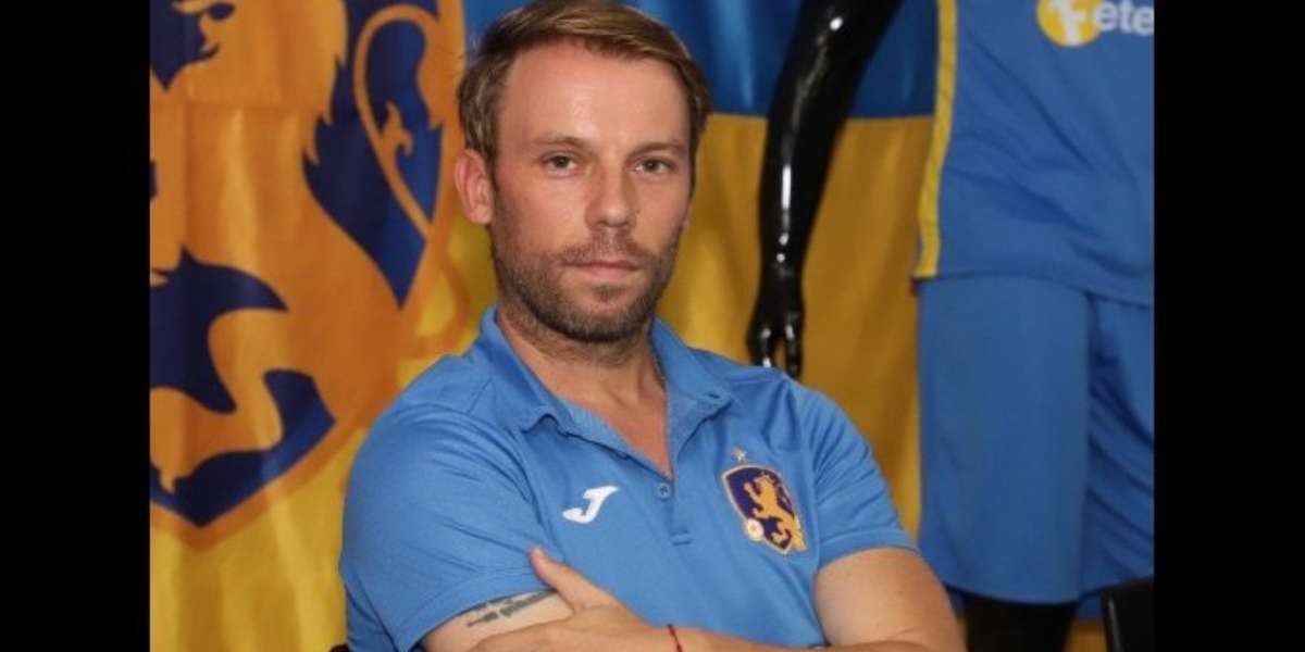 El entrenador español está convencido que pudo irse con los tres puntos del Arturo Simeón Magaña de Ahuachapán