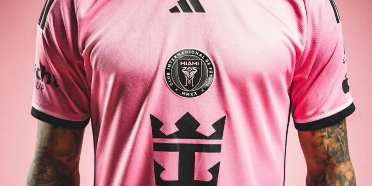 El equipo de Florida no perderá la identidad con el primer color, el rosa. La marca que les patrocina apuesta por la venta de esta camisa