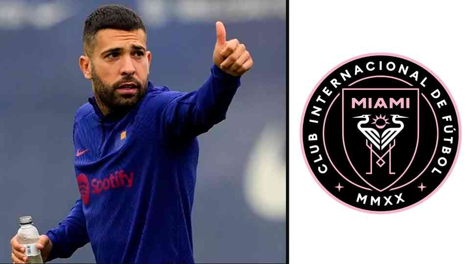 El equipo de la MLS hizo oficial el fichaje del lateral izquierdo español.