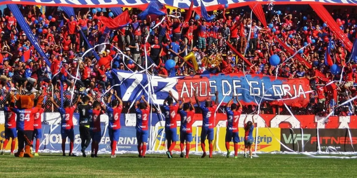 El equipo santaneco tiene un historial positivo en condición de local durante el torneo donde suma tres victorias y dos empates, una derrota