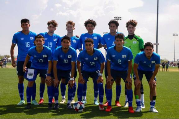 El estadounidense despreció a su país de origen y a El Salvador, ya que prefirió defender los colores de los aztecas