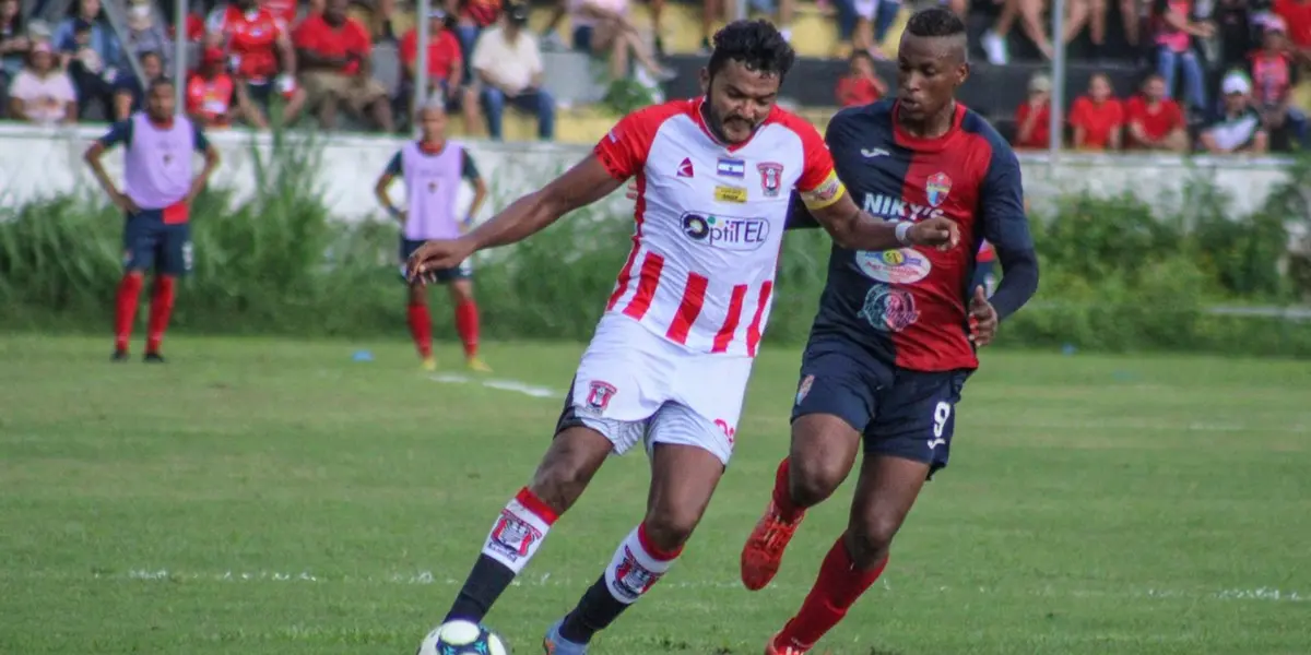 El goleador con el equipo campeón de la Segunda División estaría en veremos para el debut ante el rival Isidro Metapán