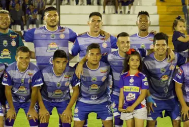 El inicio del partido estuvo marcado por cierta irregularidad en el rendimiento del cuadro calero bajo la dirección de Jorge Rodríguez