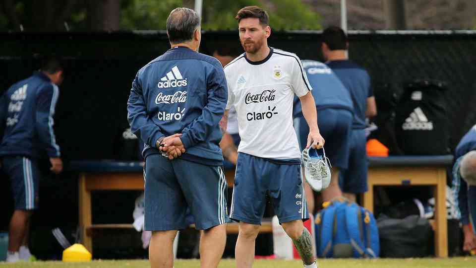 El entrenador que volvería a dirigir a Messi y no es Guardiola 