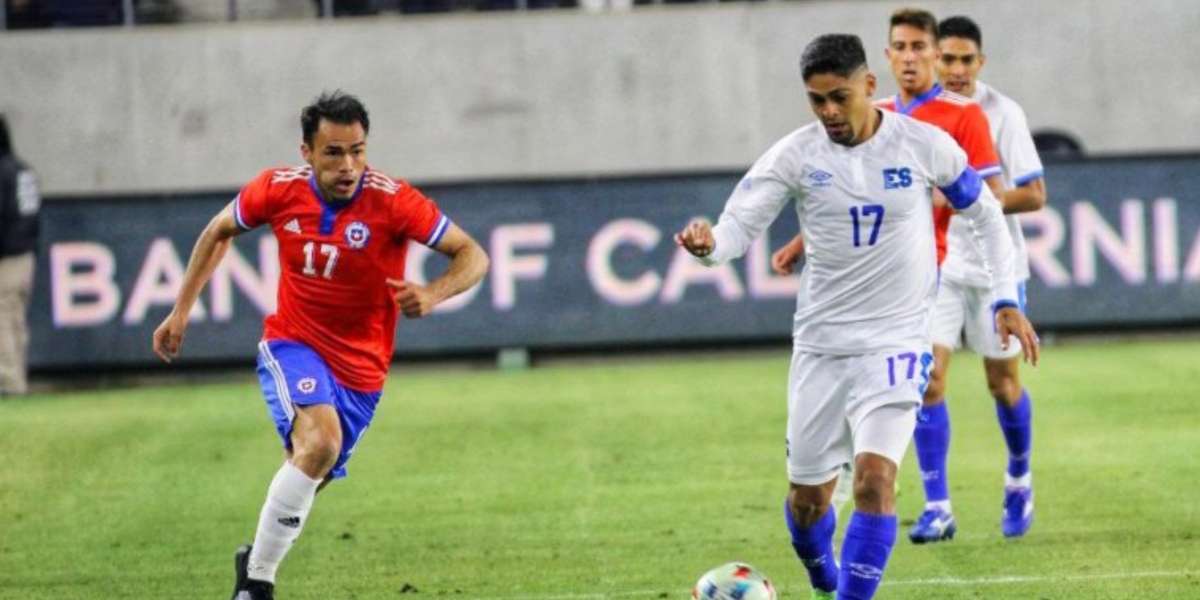 El jugador de 30 años destacó la dedicación y el profesionalismo de los jugadores en su vida personal fuera del campo