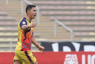 El jugador, conocido por su compromiso y entrega en cada equipo al que se une, expresó su orgullo al conseguir el campeonato y el ascenso