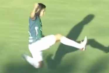 El jugador del Marathon tiene varios antecedentes de entradas temerarias, esta podría costarle un severo castigo de parte de la liga