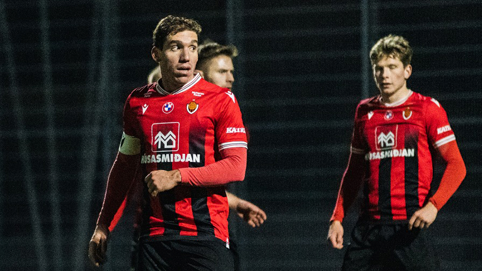 El legionario continúa haciendo historia en el fútbol de Islandia, donde ya acumula varios títulos