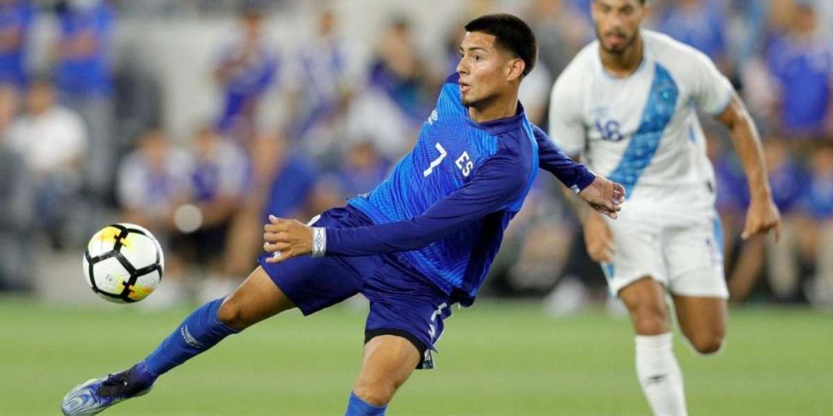 El legionario está anotando en los últimos partidos, pero su equipo no marcha bien en la liga semiprofesional de los Estados Unidos