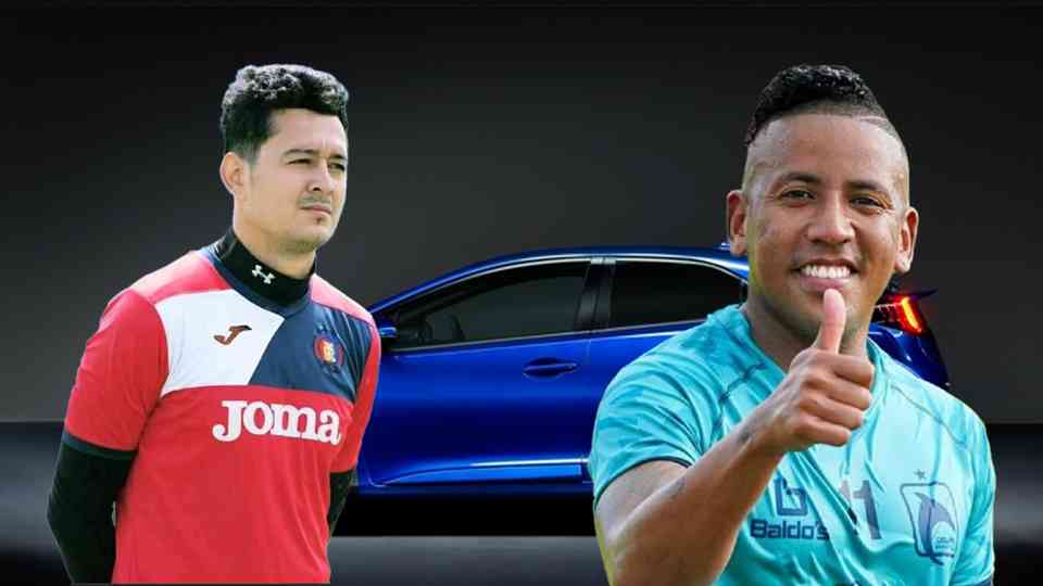 El nuevo fichaje estrella de FAS presume su lujoso auto en redes sociales.