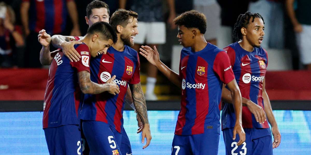 El parte médico azulgrana dice que el defensor tiene un esguince de rodilla, que lo mantendrá alejado de las canchas por al menos un mes