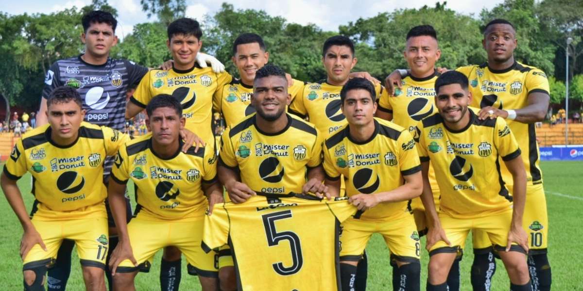 El partido fue muy disputado y entretenido. Ambos equipos tuvieron ocasiones para ganar, pero la defensa de ambos equipos estuvo muy bien