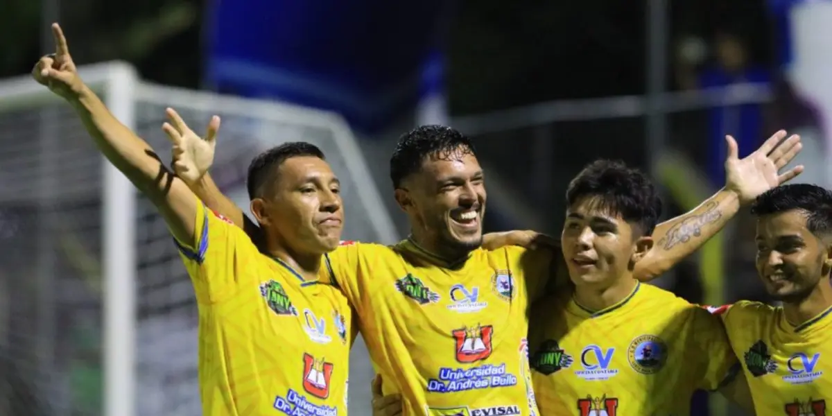 El partido, que se llevó a cabo en el estadio Correcaminos, presenció una victoria ajustada del Águila, destacando la efectividad de Riascos