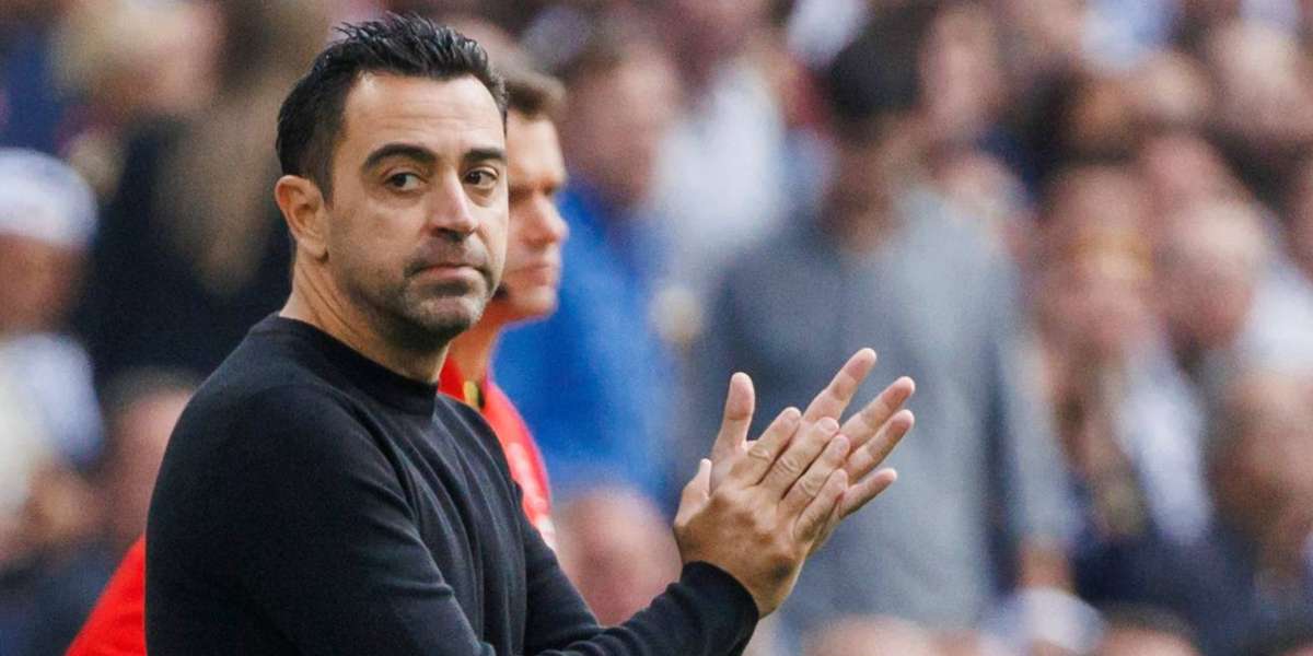 El técnico catalán afronta hoy un partido que considera como el más difícil del grupo europeo, llega a su centenario de juegos dirigidos