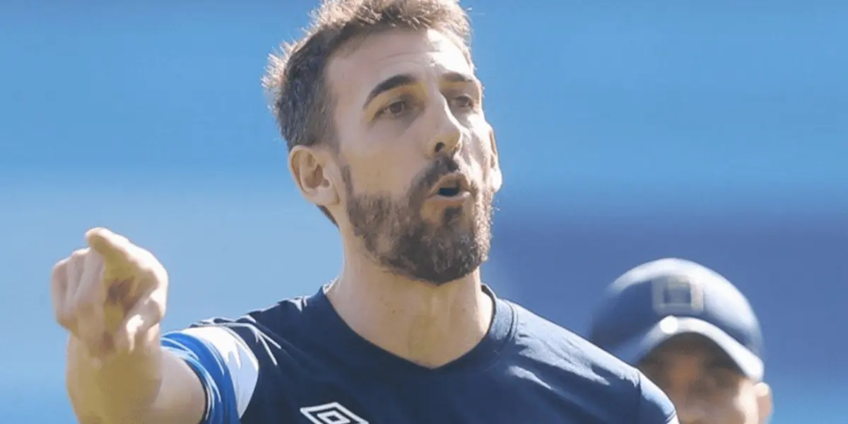 El técnico español dirigió su primer microciclo de cara al amistoso ante el Inter Miami, cuando quedan 8 días del enfrentamiento