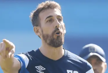 El técnico español dirigió su primer microciclo de cara al amistoso ante el Inter Miami, cuando quedan 8 días del enfrentamiento