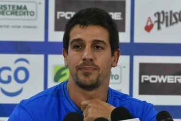 En rueda de prensa, el portugués aseguró que ja otra semana se podría presentar un nuevo técnico para la Selecta, aunque no anticipó nombres