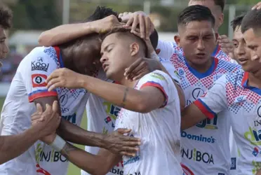 En un comunicado, los jugadores expresaron su preocupación ante la falta de pago que los afecta directamente, el equipo marcha en 2º lugar